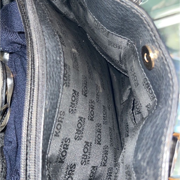 Michael Kors Side Bag - Picture 8 of 8